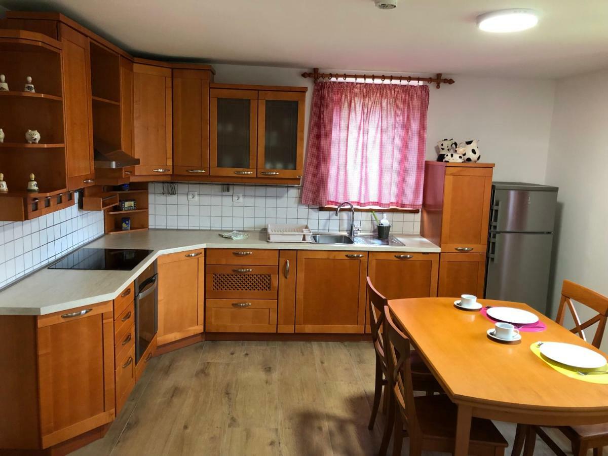 Kamp Podgrad Apartment Vransko